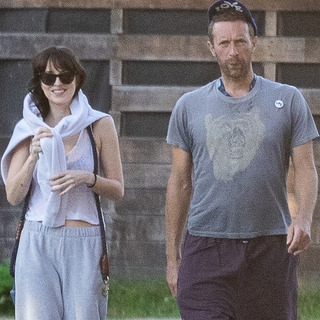 We Want Something Just Like Dakota Johnson, Chris Martin’s Rare Outing